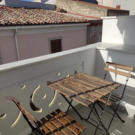 Josso House *